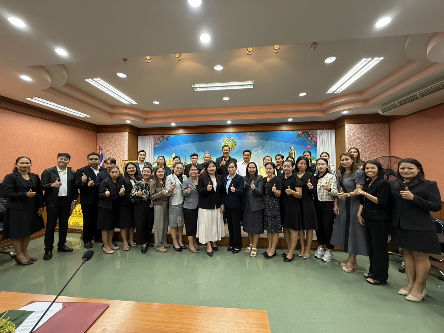 สพป.ร้อยเอ็ด เขต 1 ร่วมเป็นเกียรติในพิธีเปิดการประชุมแกนนำครูผู้สอนและเครือข่ายที่เกี่ยวข้อง ตามโครงการเรียนการสอน OV/CCA